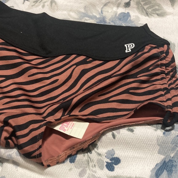 NWT VS pink swim bottoms - Picture 5 of 6